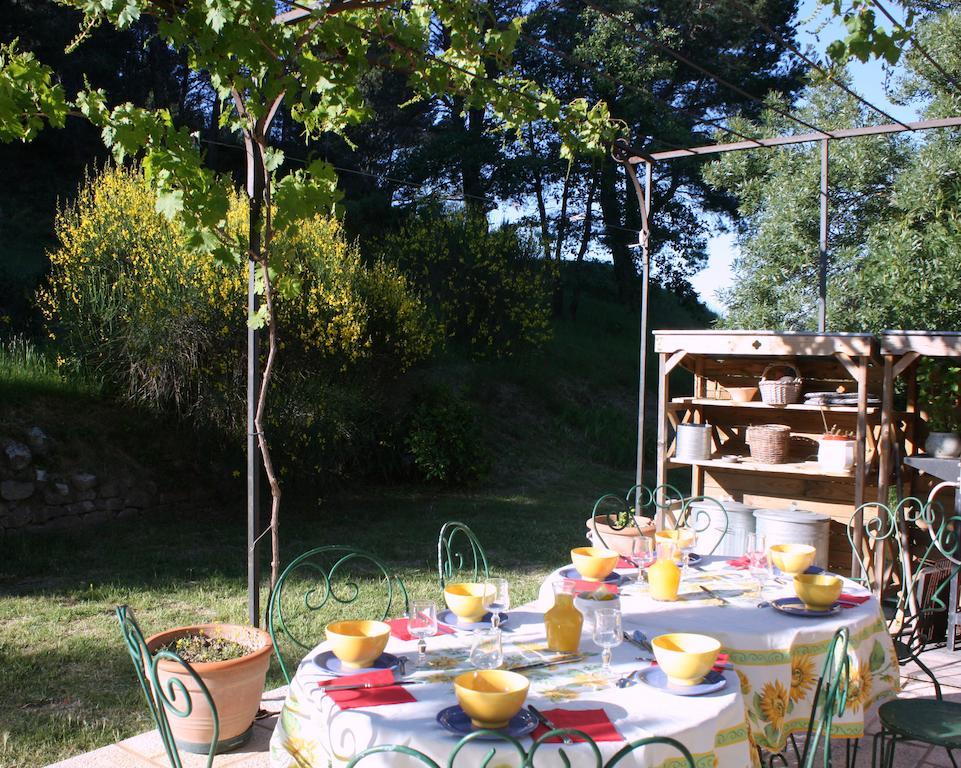 Domaine De "Creva-Tinas" Bed & Breakfast Mailhac Екстериор снимка